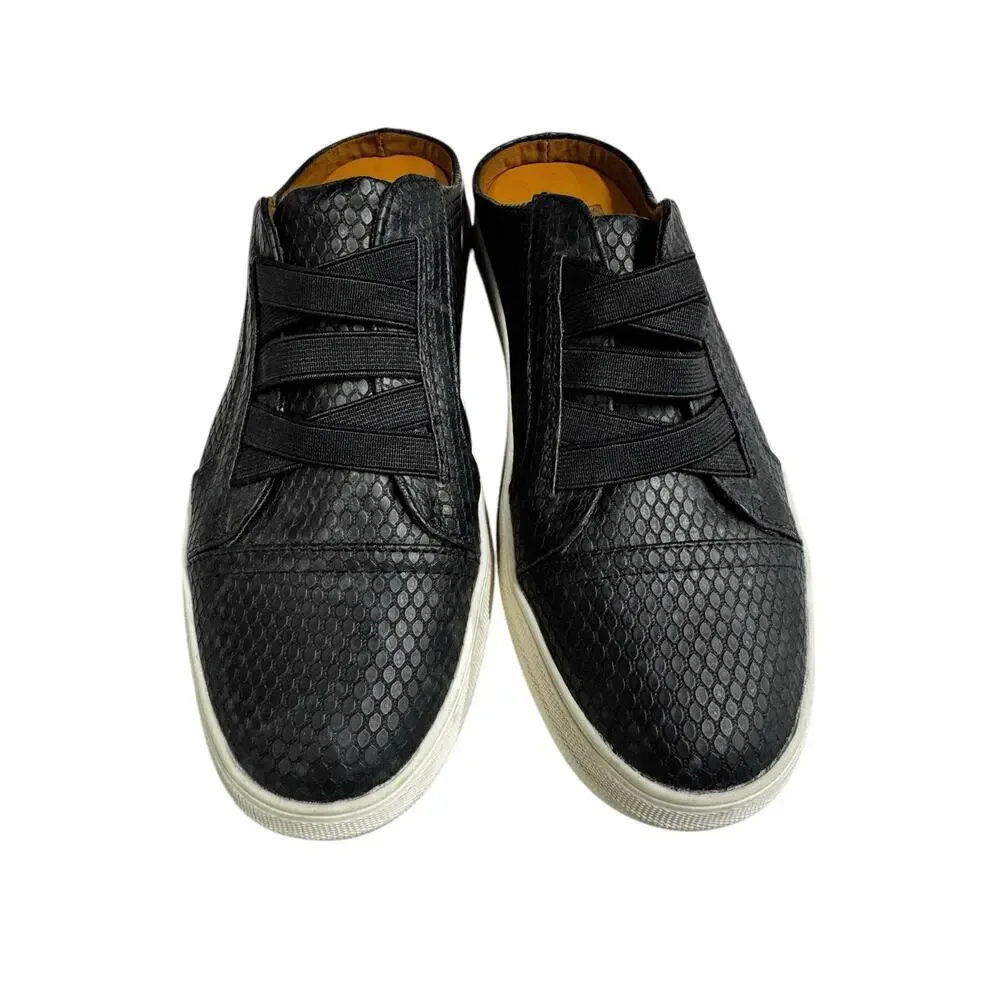 Dolce Vita slip-on sneakers, textured snakeskin, white platform sole size 7